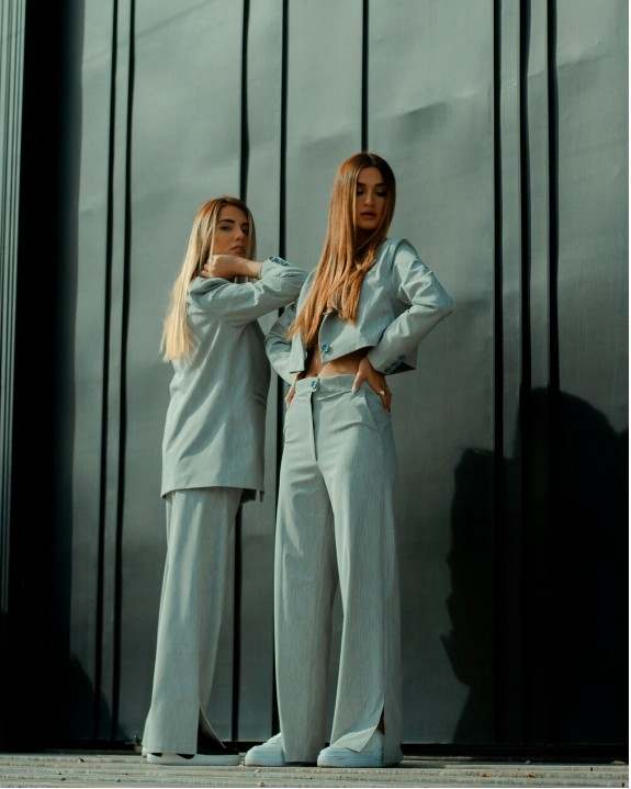 Look 2
